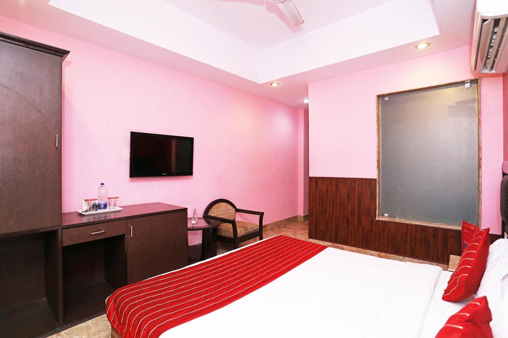 Oyo Hotel Vedas Heritage Delhi  Esterno foto